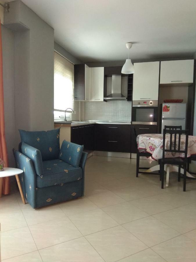 Nickys Place Perea Peraía 外观 照片
